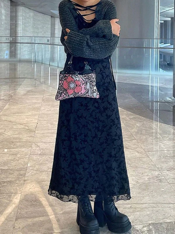 Mesh Paneled Floral Maxi Dress - Image 3