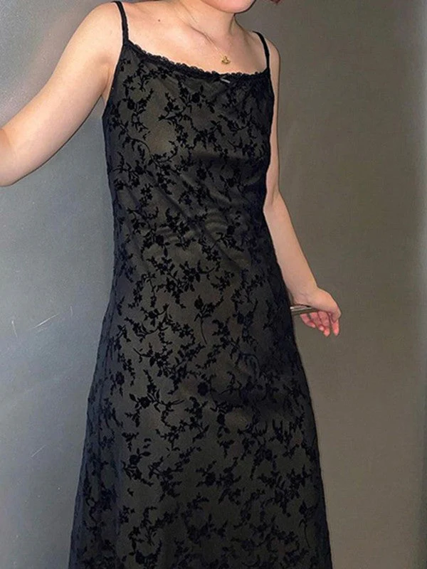 Mesh Paneled Floral Maxi Dress - Image 5