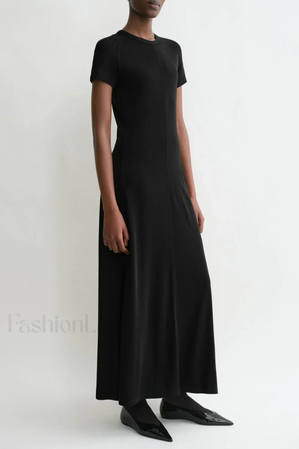 Minimalist A-Line Round Neck Short Sleeve Work Dress - Image 12