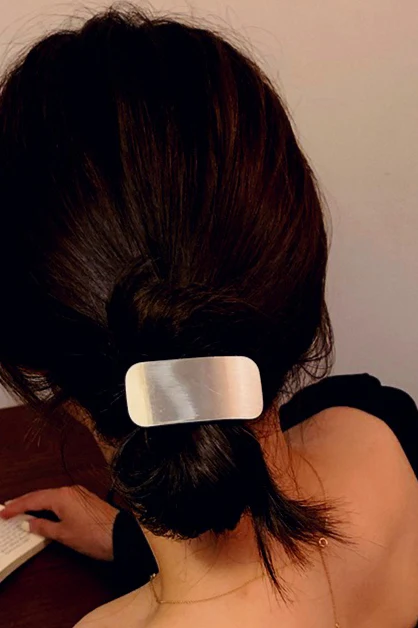 Minimalist Square Metal Hair Cuff - Image 5