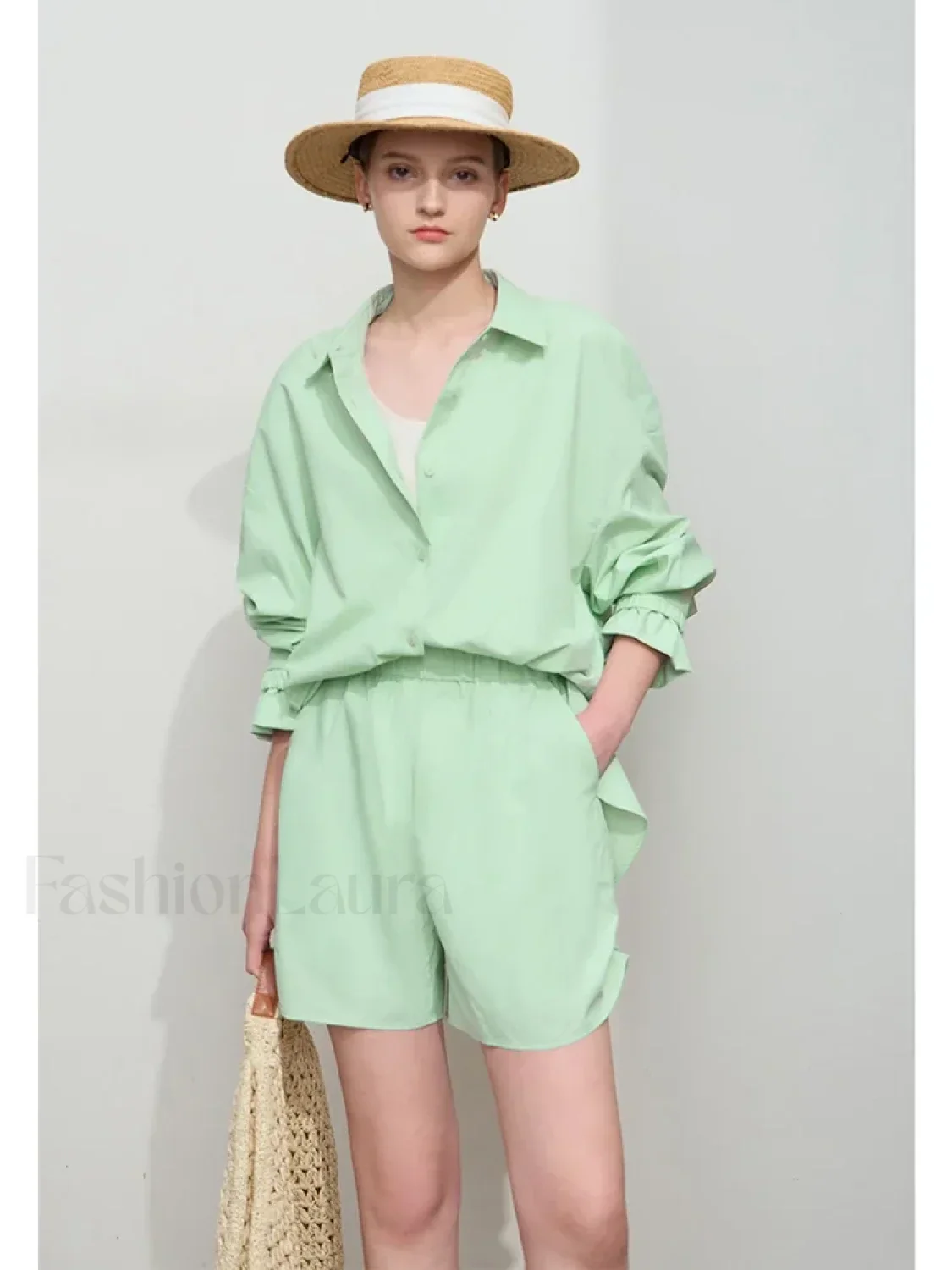 Minimalist Women Pleated Pocket Design Loose Short - Image 6