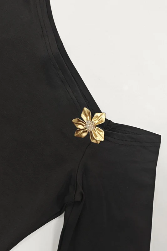One Shoulder Metal Detail Flared Sleeve Top High Waist Skirt Set - Image 9