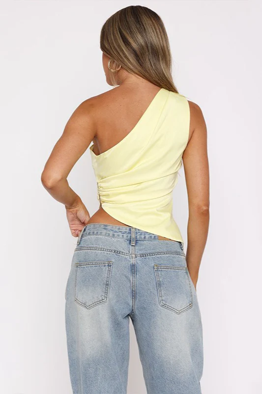 One Shoulder Sleeveless Ruched Asymmetric Crop Top - Image 3