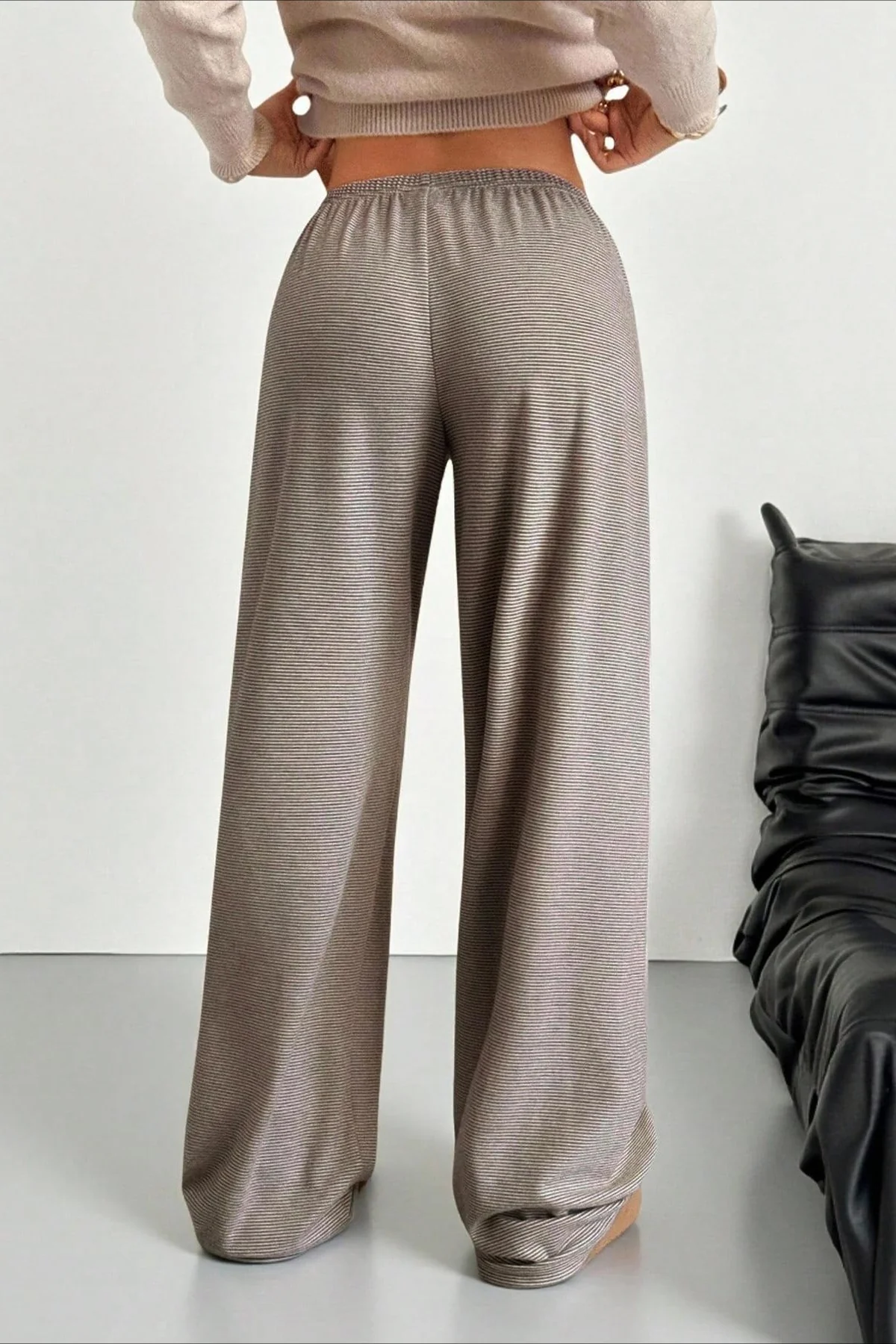 Pin Stripe Elastic Waist Knit Pants - Image 3
