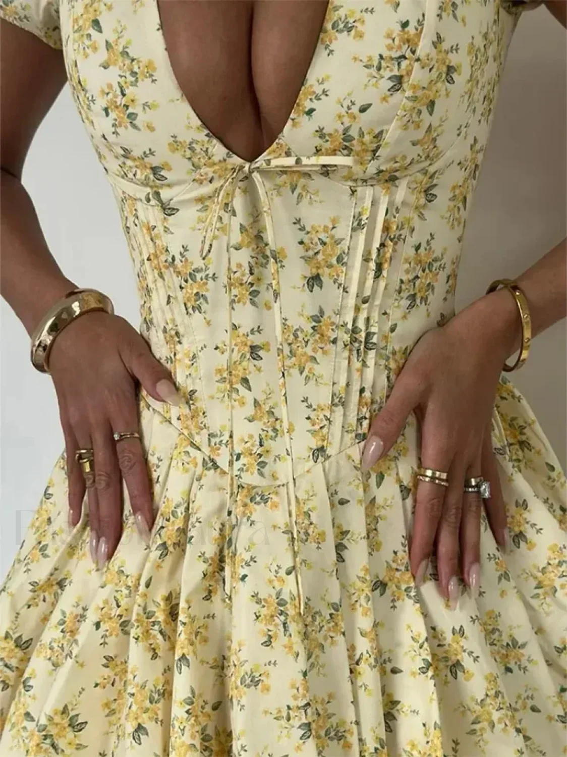 Pleated Puff-Sleeve Floral Dress - Image 6