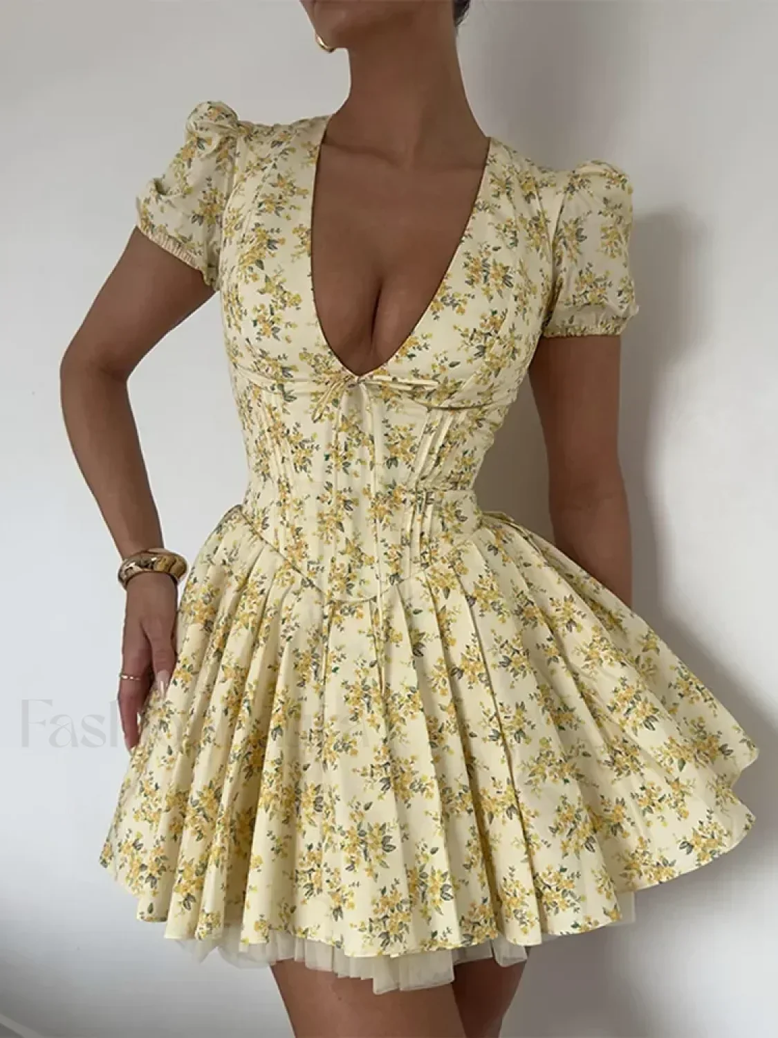Pleated Puff-Sleeve Floral Dress - Image 8