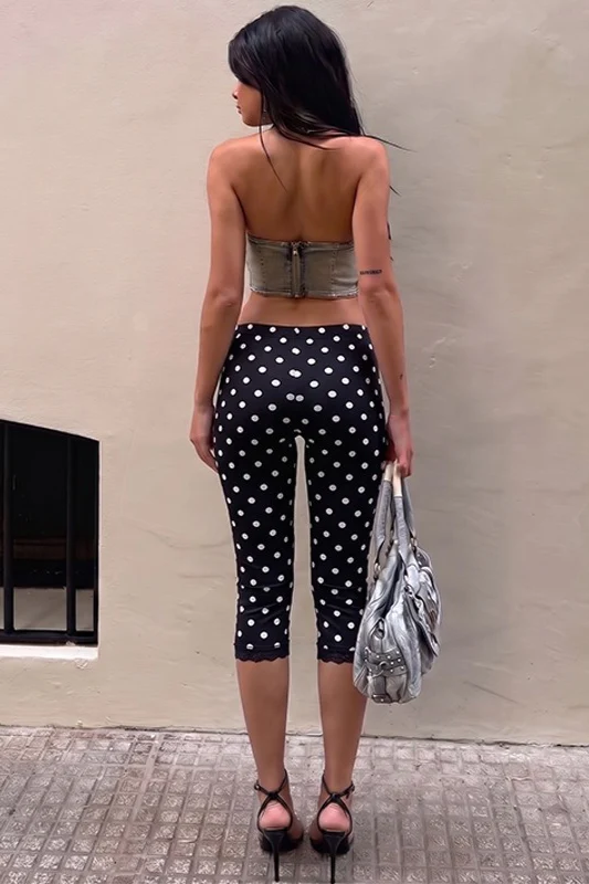 Polka Dot Print Low Rise Fitted Bermuda Shorts - Image 2