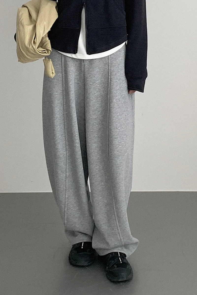 Relaxed Fit Curved Hem Thermal Knit Pants - Image 3
