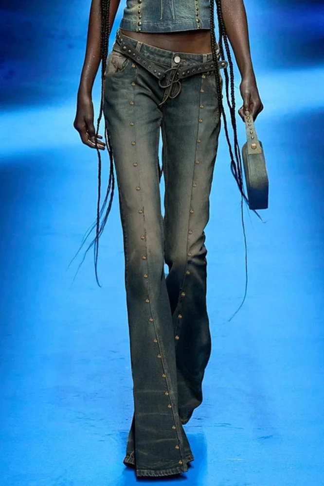 Rivet Stitch Low Rise Flared Jeans - Image 13