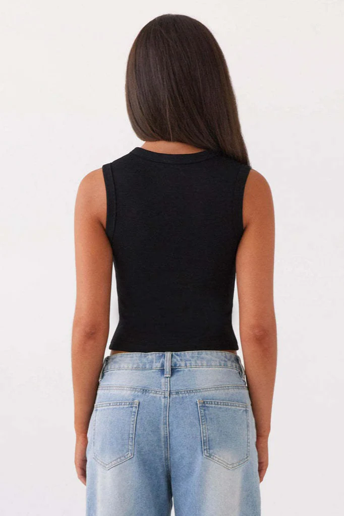 Round Neck Button Detail Ribbed Slim Tank Top - Image 3