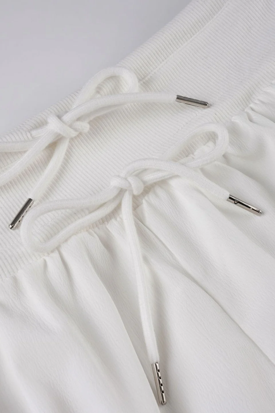 Ruffle Trim Drawstring Low Rise Bodycon Casual Shorts - Image 7
