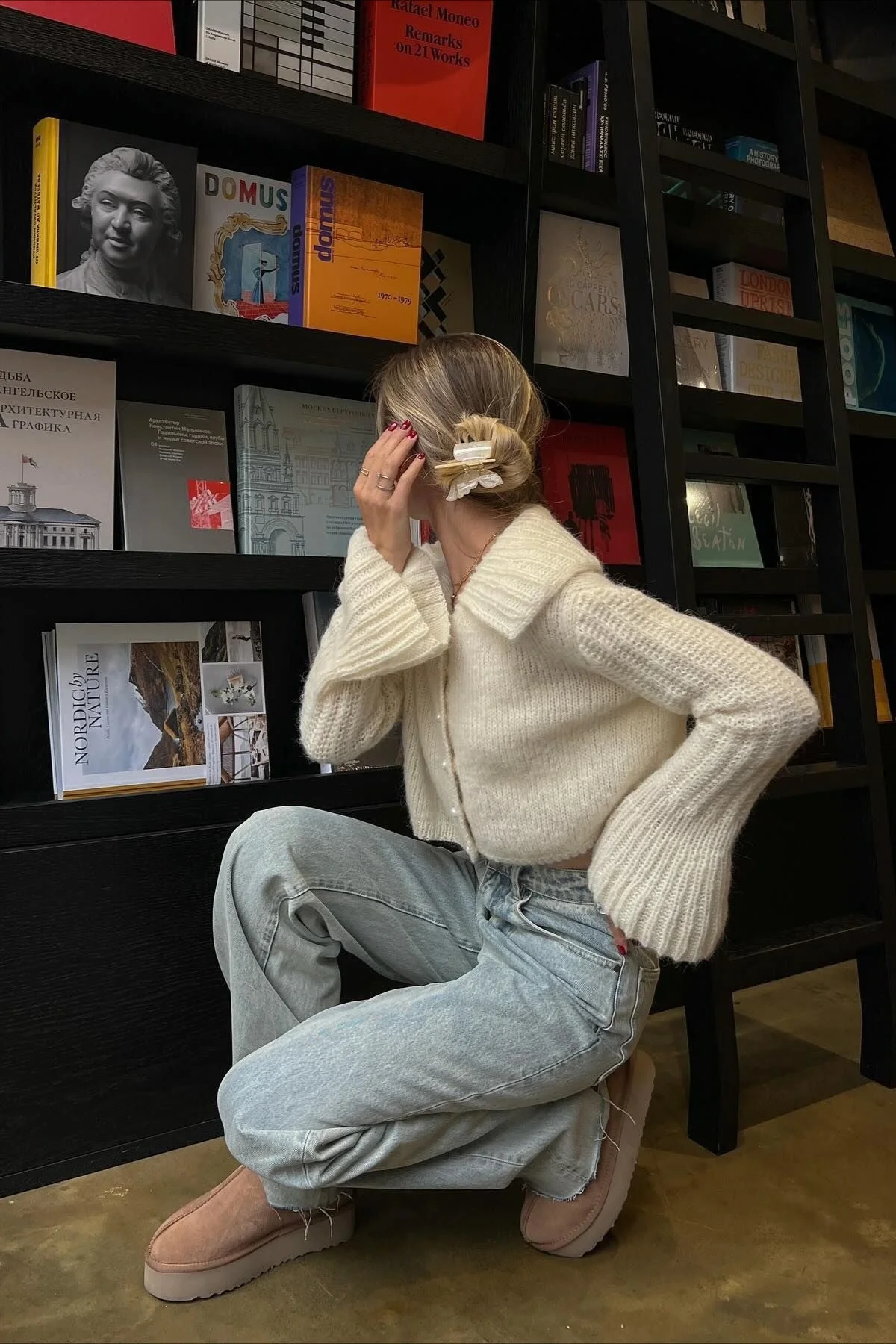 Ruffled Collar Flare Sleeve Knit Sweater - Image 8