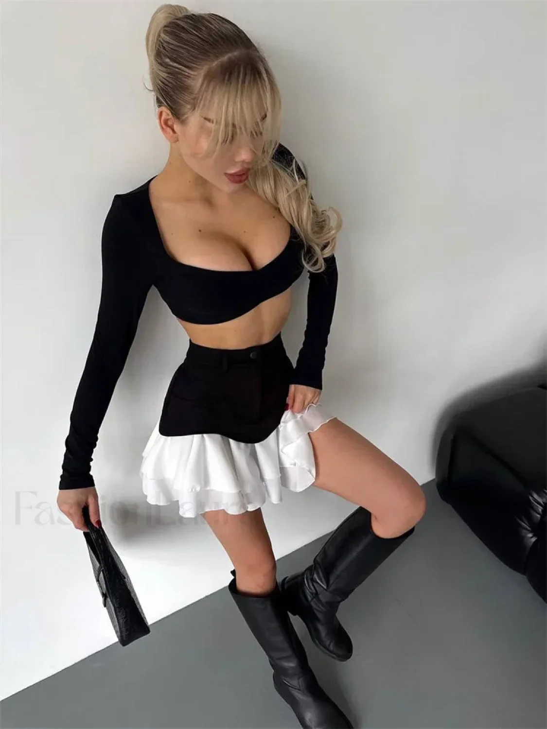 Ruffled Pocket High Waist Mini Skirt - Image 11