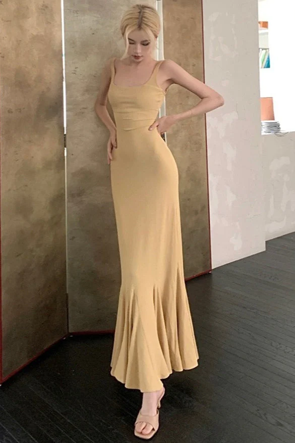 Sexy Spaghetti Strap Backless Formal Dress - Image 2