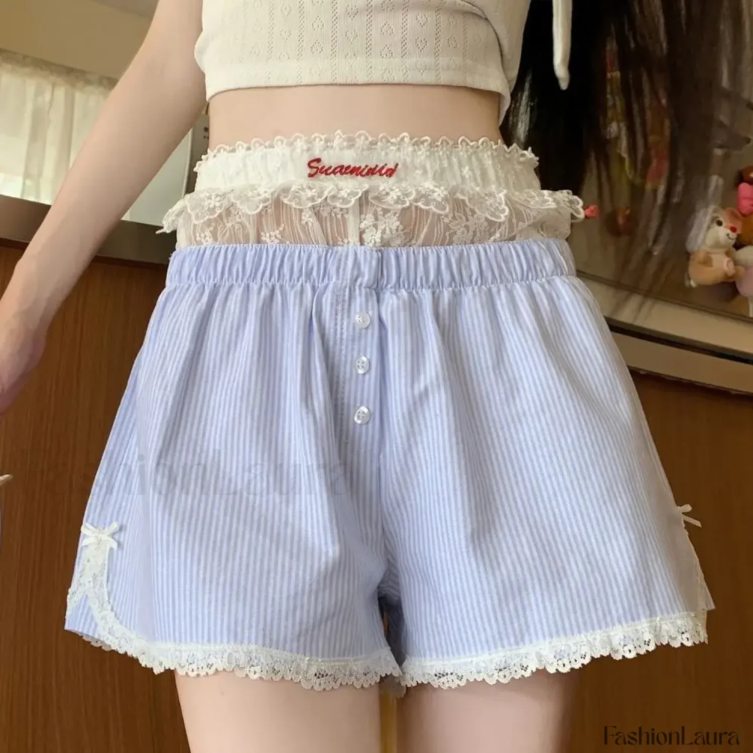 Sexy Striped Embroidered Lace Button Elastic Waist Short - Image 15