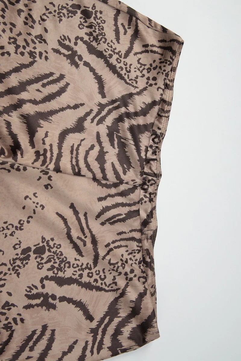 Sexy Tiger Print Cutout Backless Halter Top Shorts Set - Image 6
