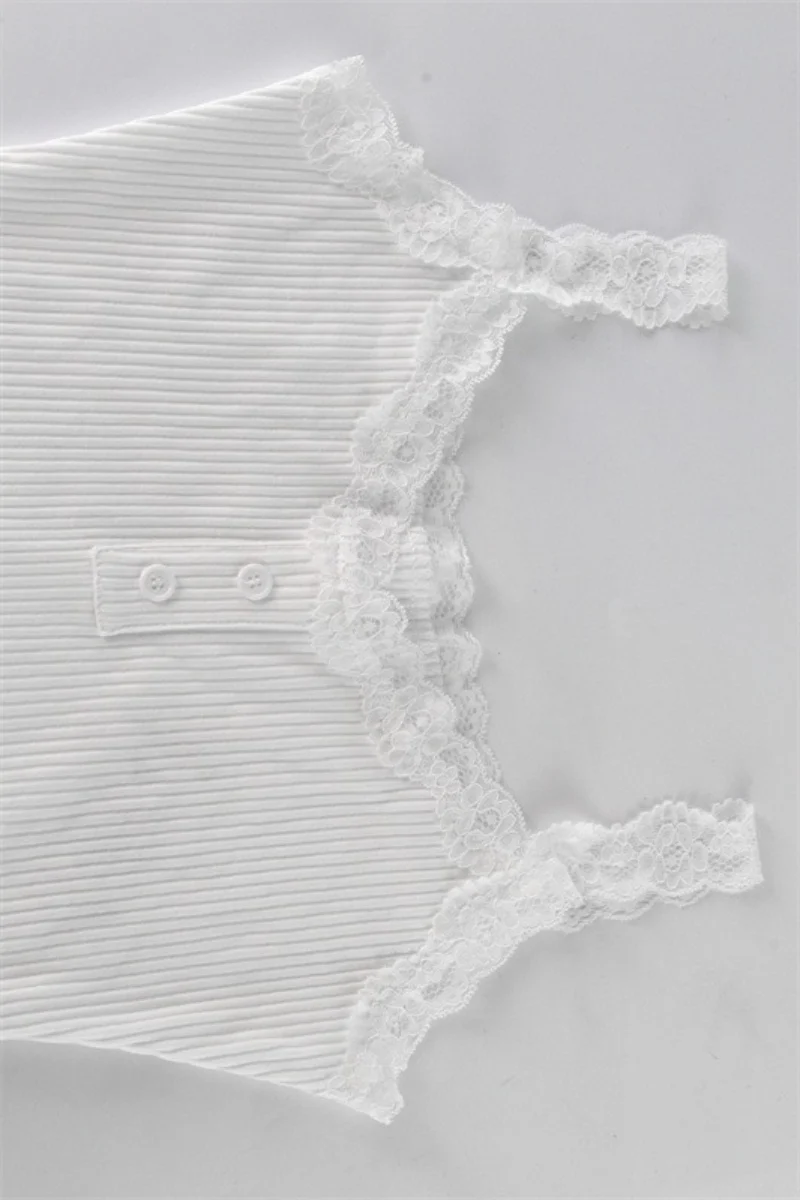 Simple Lace Cami Top Two Piece Shorts Set - Image 5
