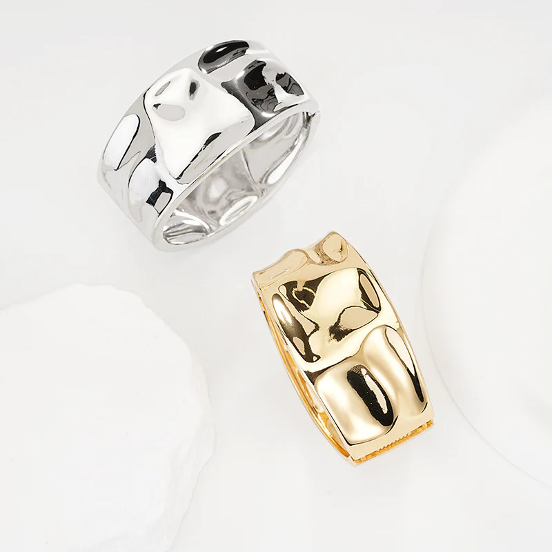 Sleek Textured Metal Spring Open Cuff Bracelet - Image 2