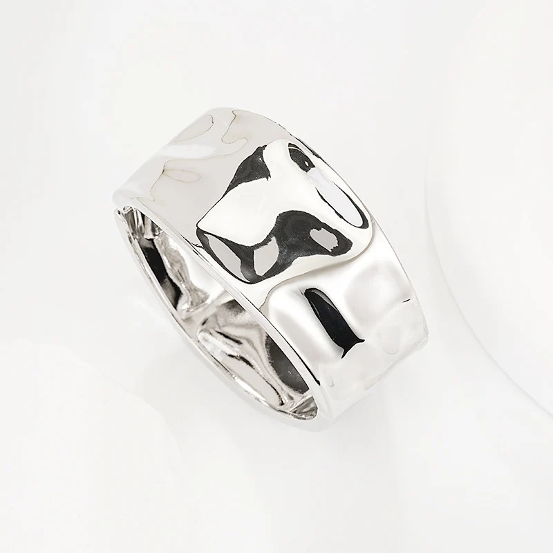Sleek Textured Metal Spring Open Cuff Bracelet - Image 4