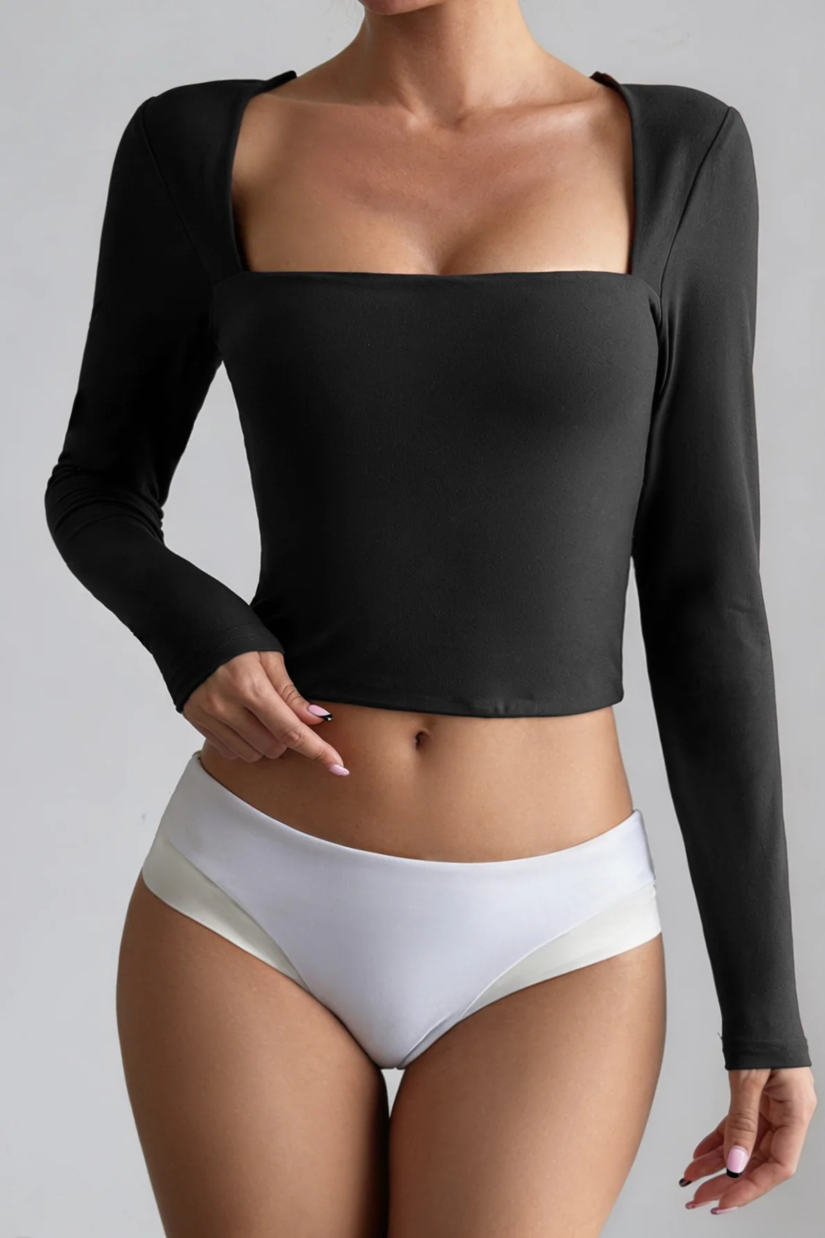 Solid Square Neck Cropped Long Sleeve Tee - Image 5