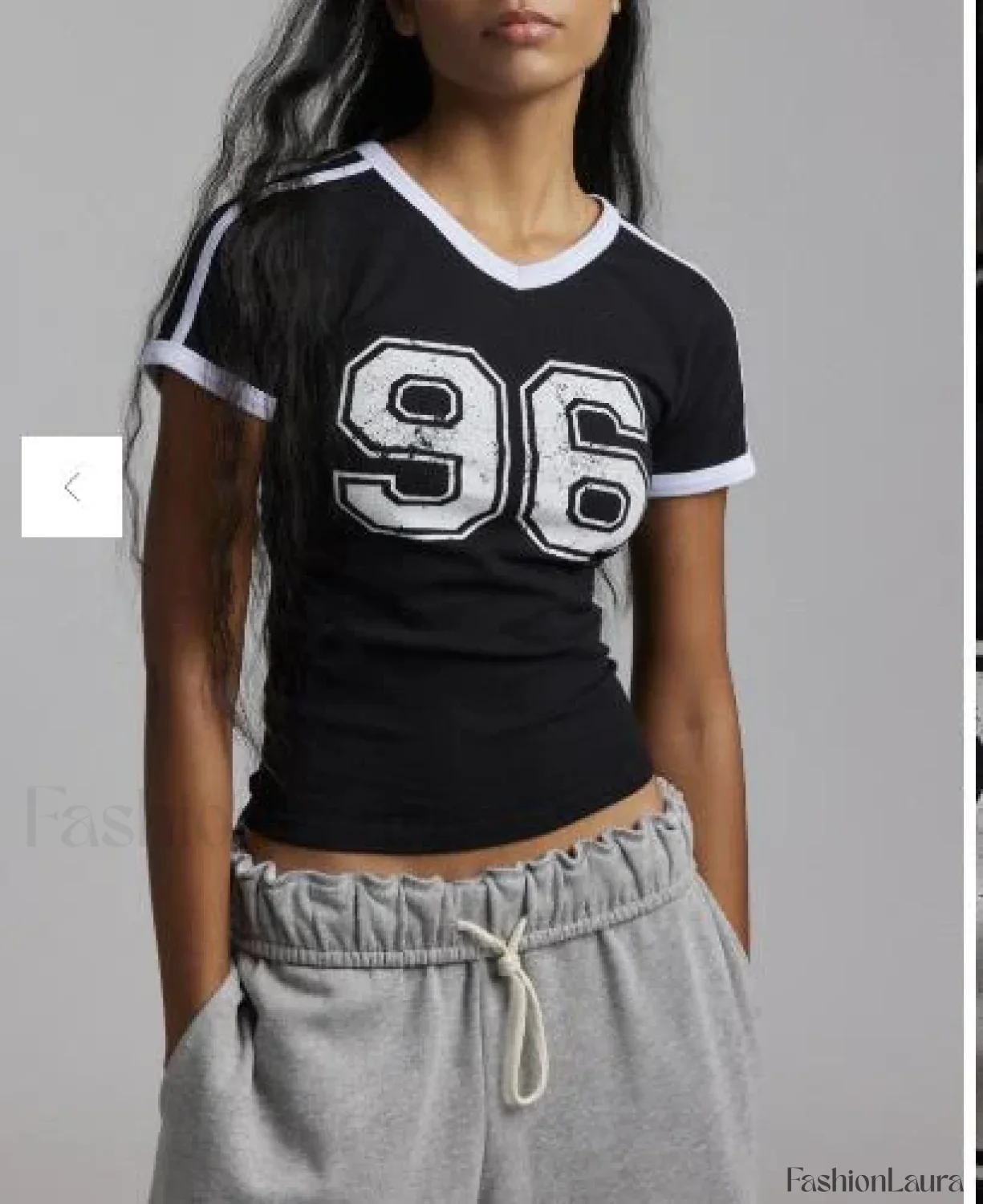 Sporty V Neck Number Print T-Shirt - Image 15