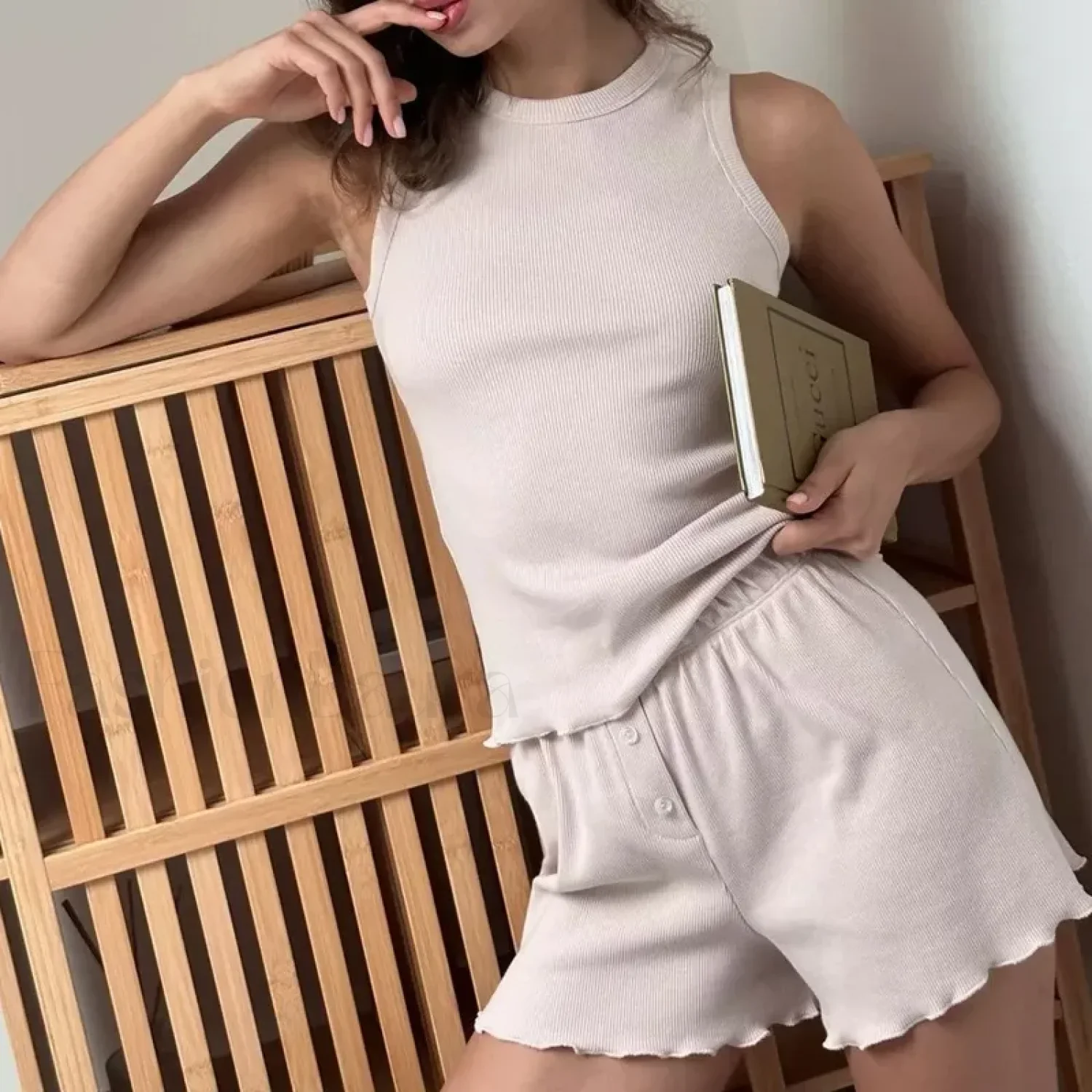 Spring Solid Color Vest Shorts Two Piece Set - Image 3