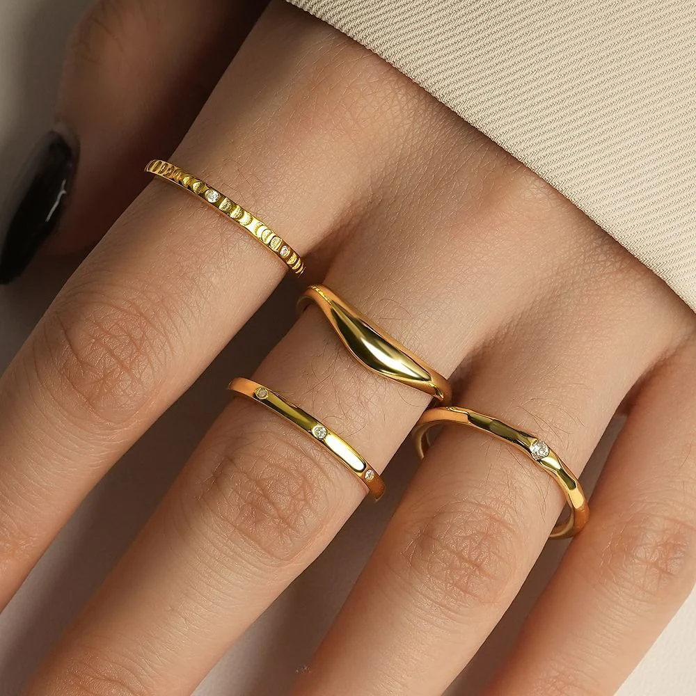 Sterling Silver Square Geometric Zirconia Ring - Image 2
