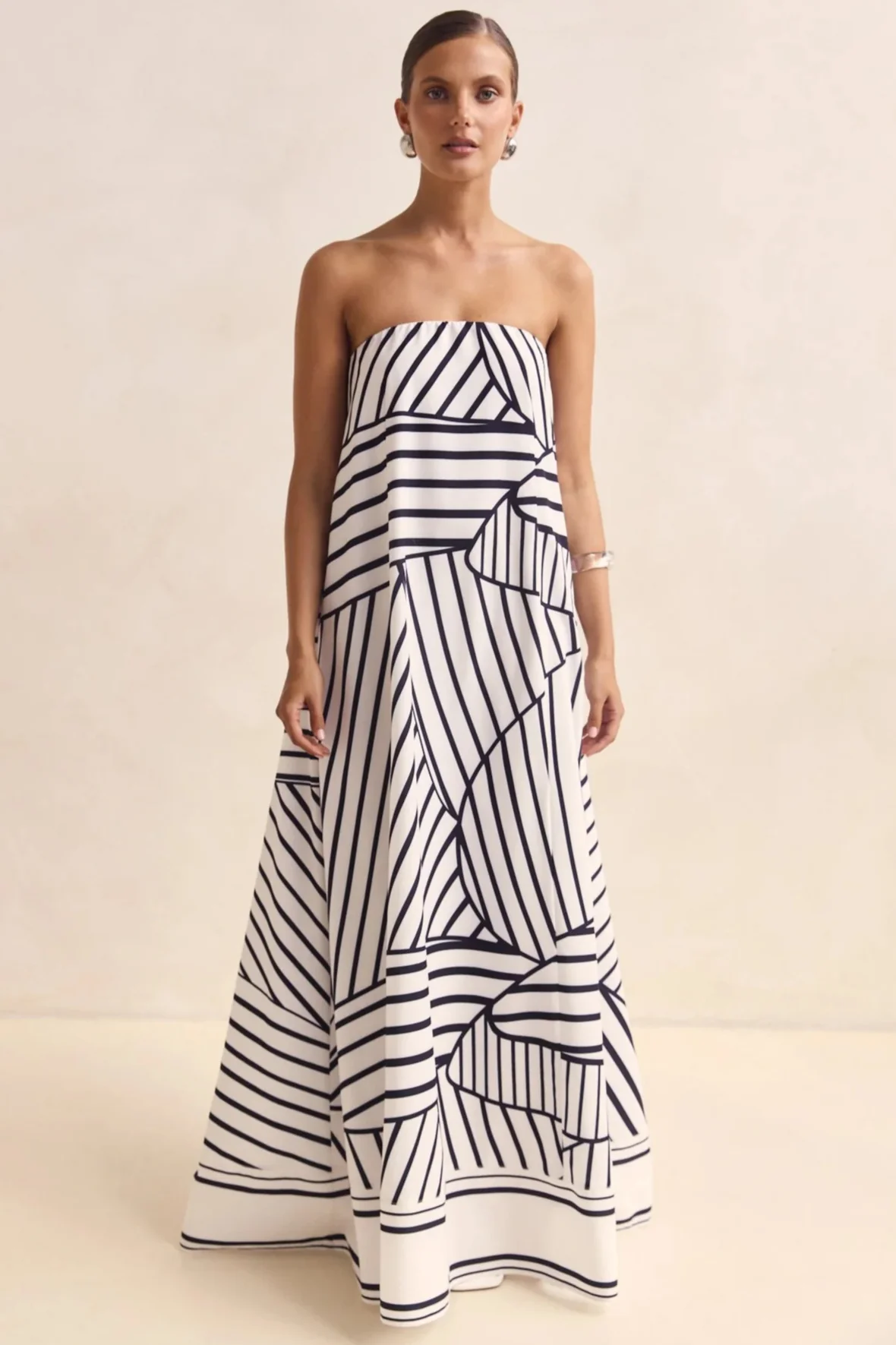 Strapless Printed Off Shoulder Maxi Boho Dress - Image 10