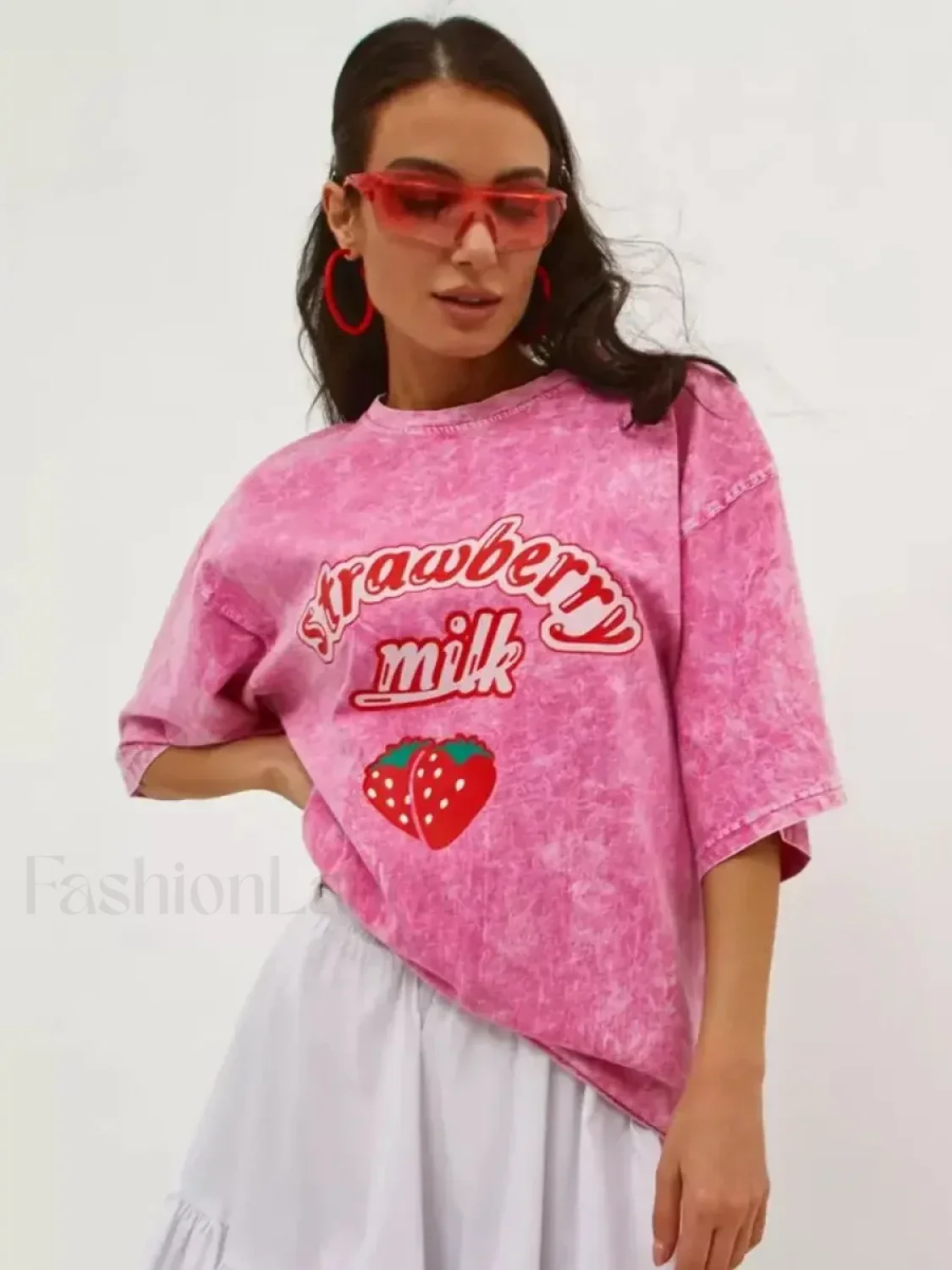 Strawberry Rose Red Print Oversized T-Shirt - Image 9