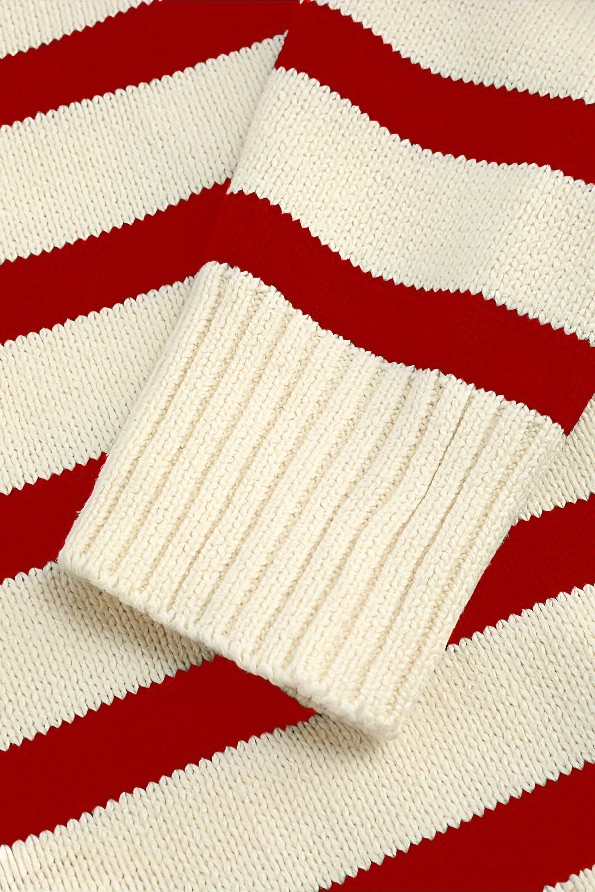 Striped Wool Collar V-Neck Sweater - Image 10