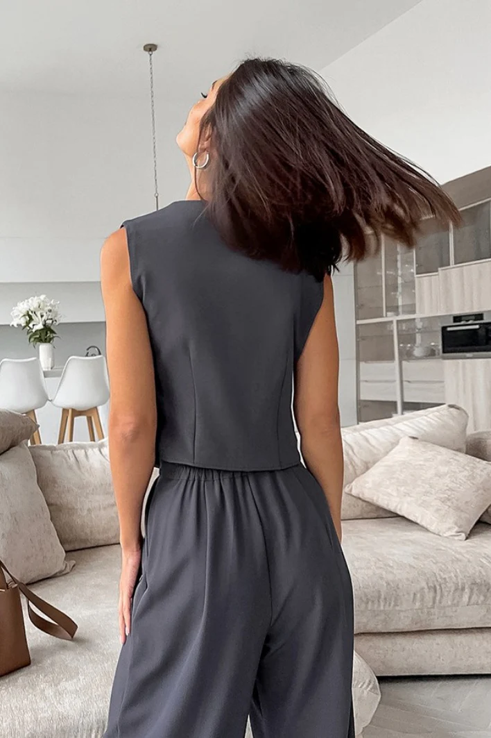 Tailored Gray Two Piece Vest Pants Set - Image 6