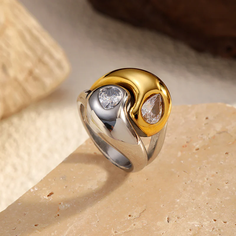 Titanium Steel Seamless Band Ring - Image 3