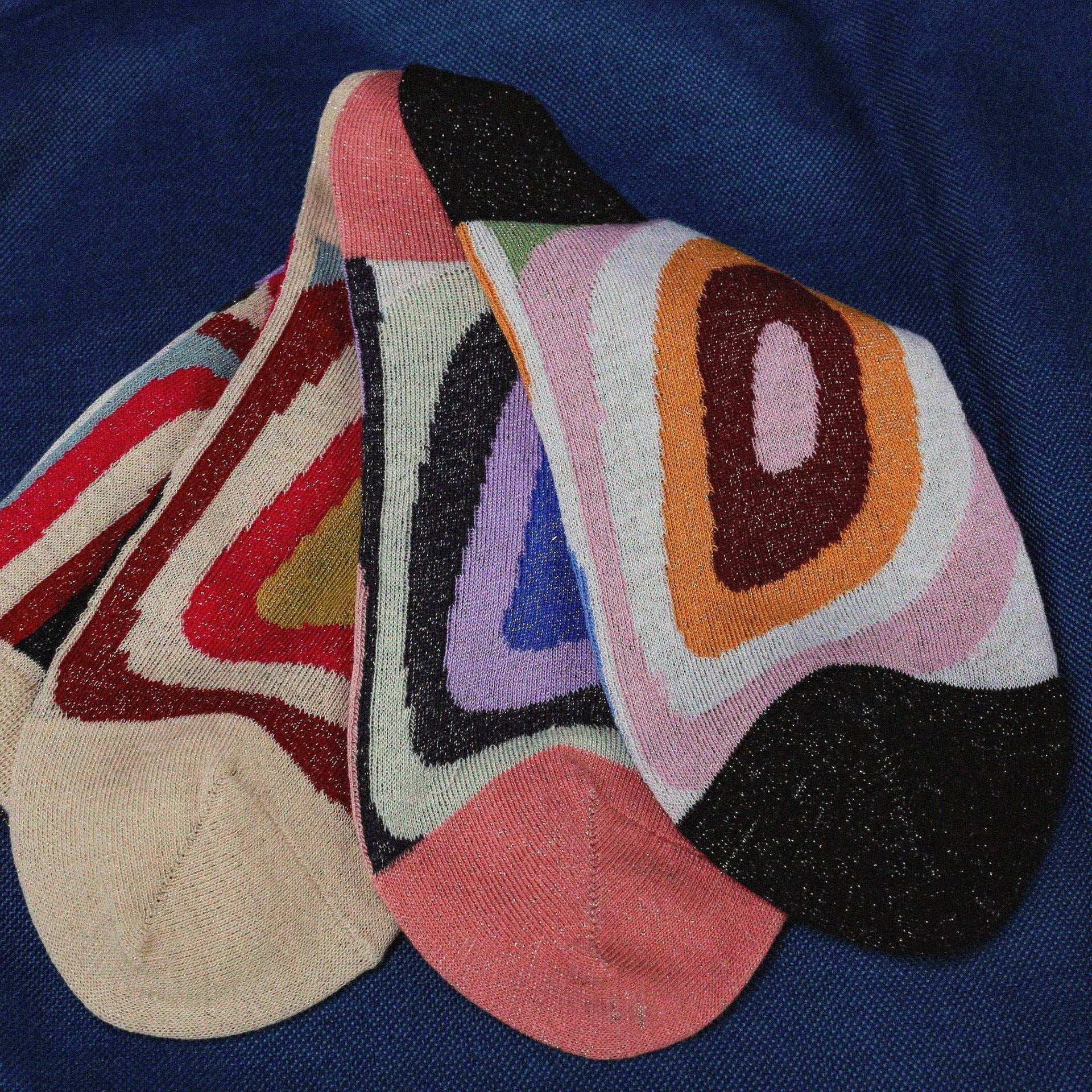 Two Tone Ribbed Cuff Crew Socks - Image 7