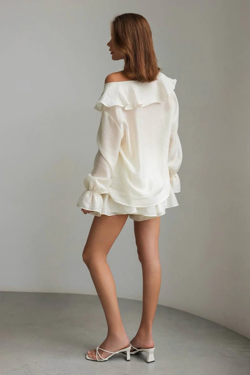 V Neck Ruffle Tie Front Blouse Shorts Set - Image 5
