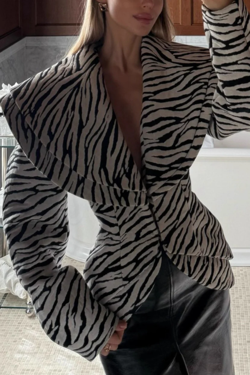 V Neck Zebra Print Two Piece Blazer Skirt Set - Image 6