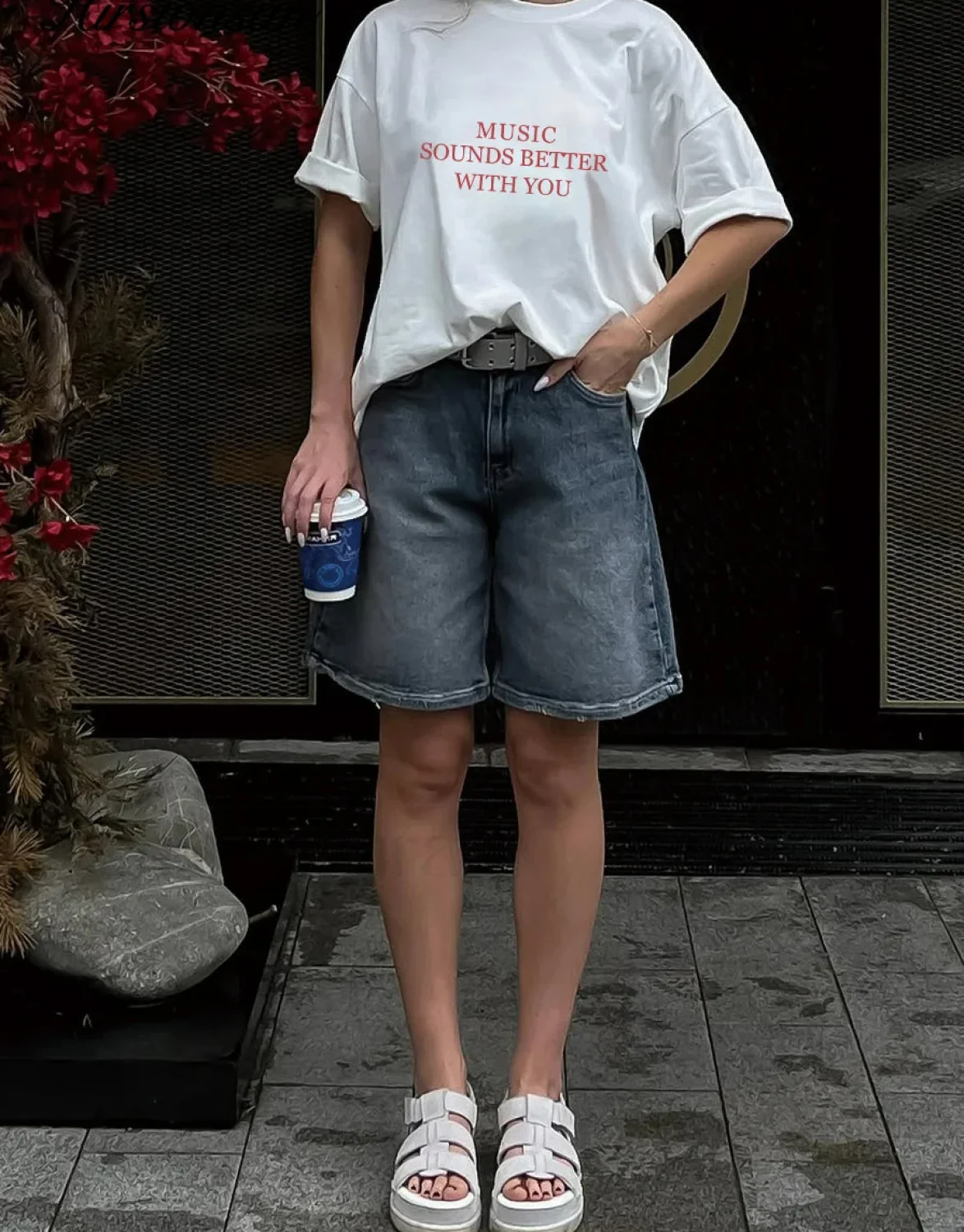 Vintage Chic Letter Printed T-Shirt - Image 3