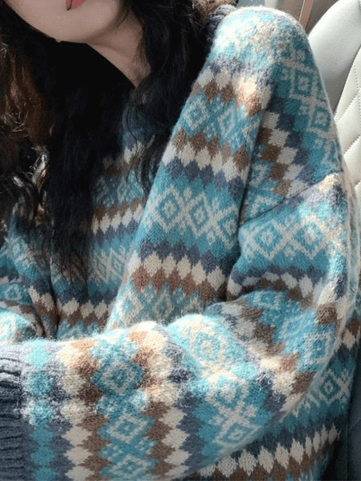 Vintage Jacquard Crew Neck Sweater - Image 4
