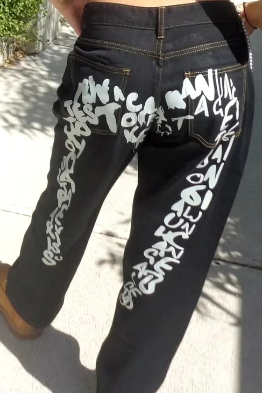Vintage Letter Printed Loose Straight Leg Hip Hop Casual Jeans - Image 2