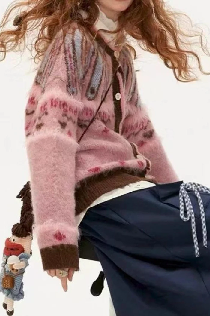 Vintage Pink Cozy Knit Sweater - Image 2