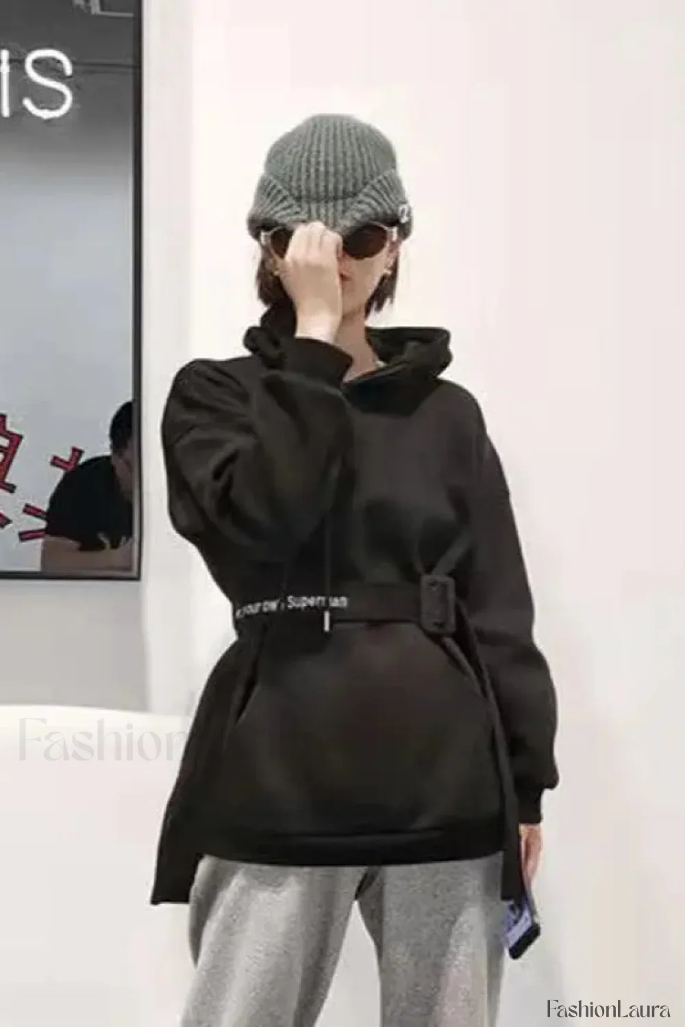 Women's Loose Fit Hooded Hoodie - Image 10