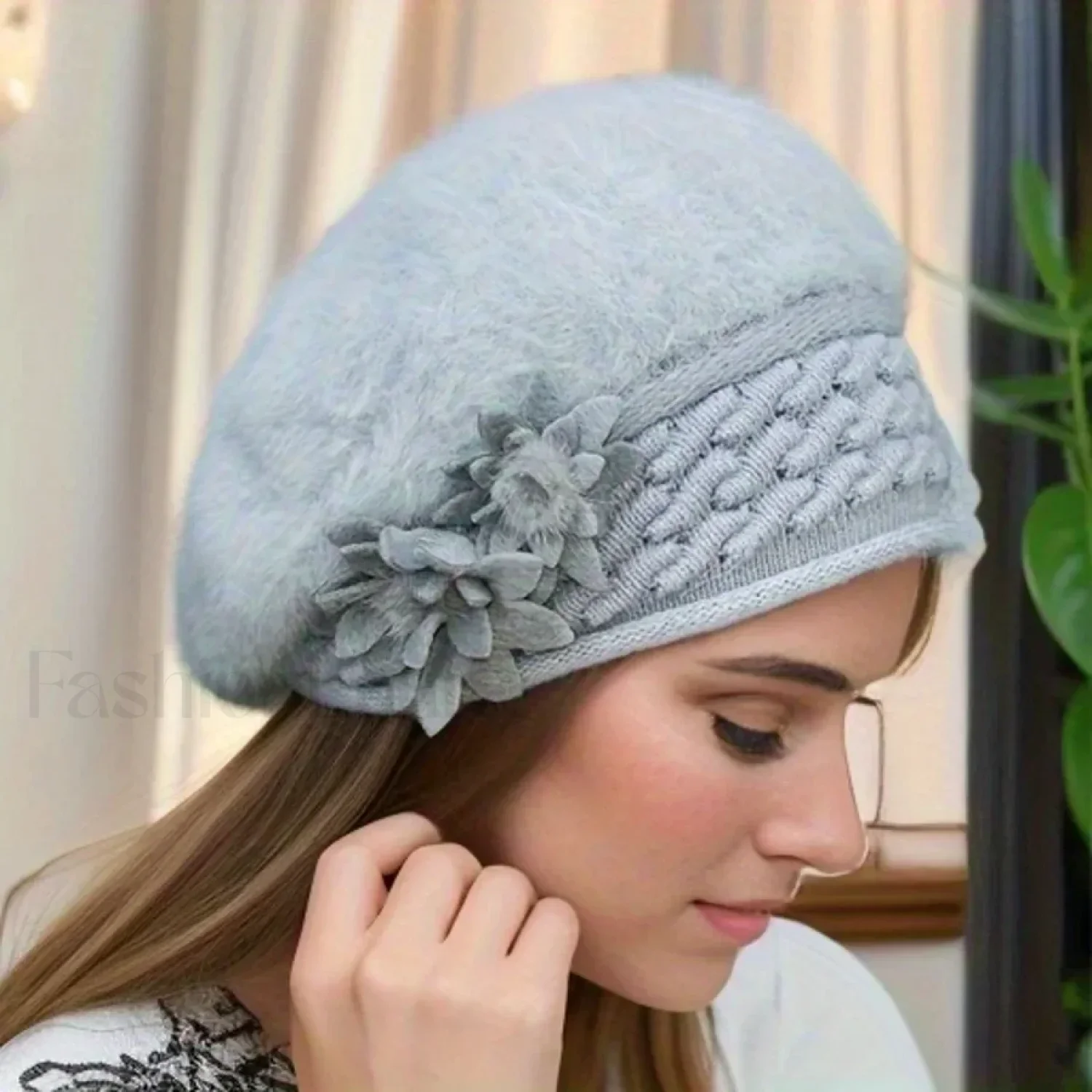 Women's Winter New Korean Edition Warm Solid Beret Rabbit Hair Hat - Image 5