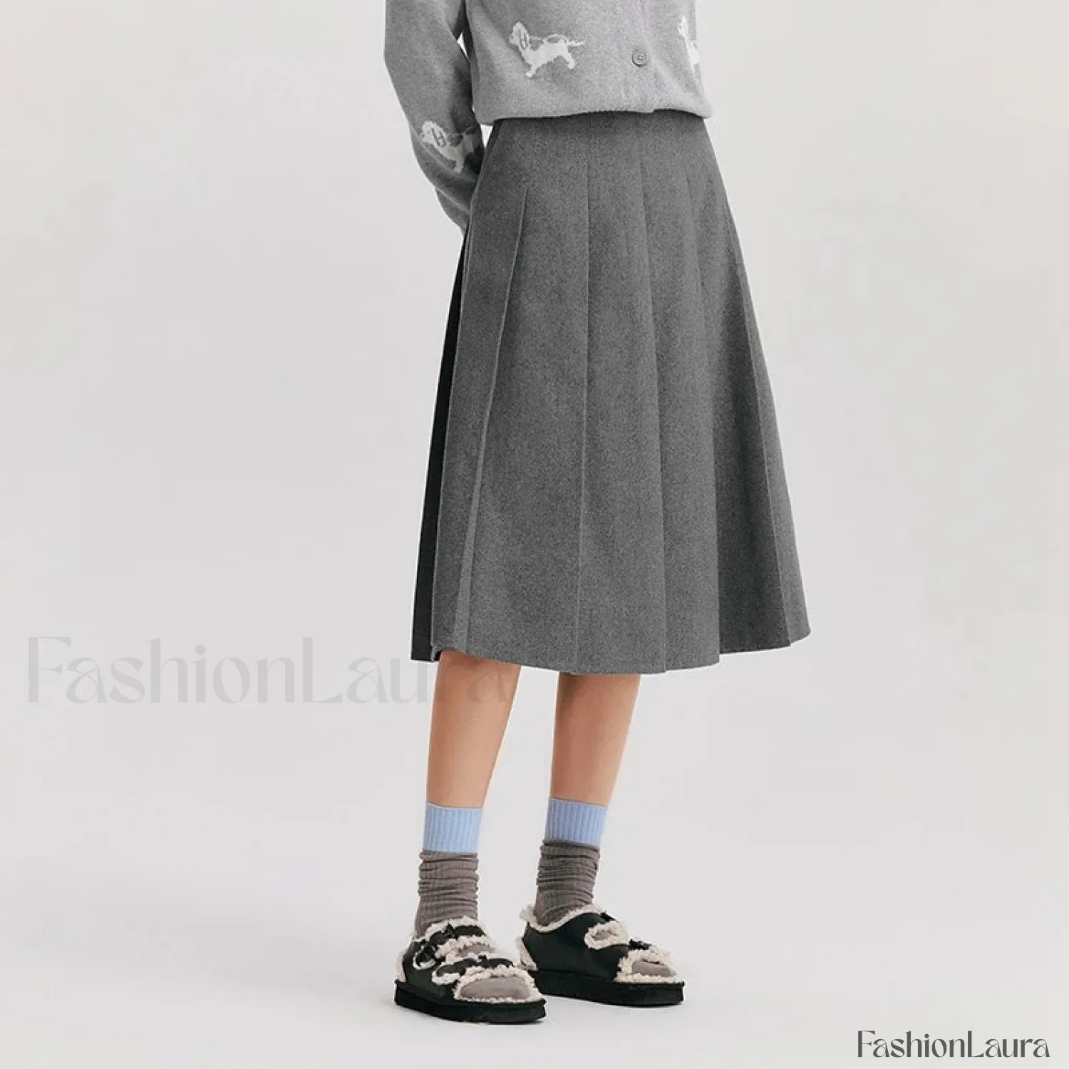 Woolen Pleated A-Line Skirt - Image 17