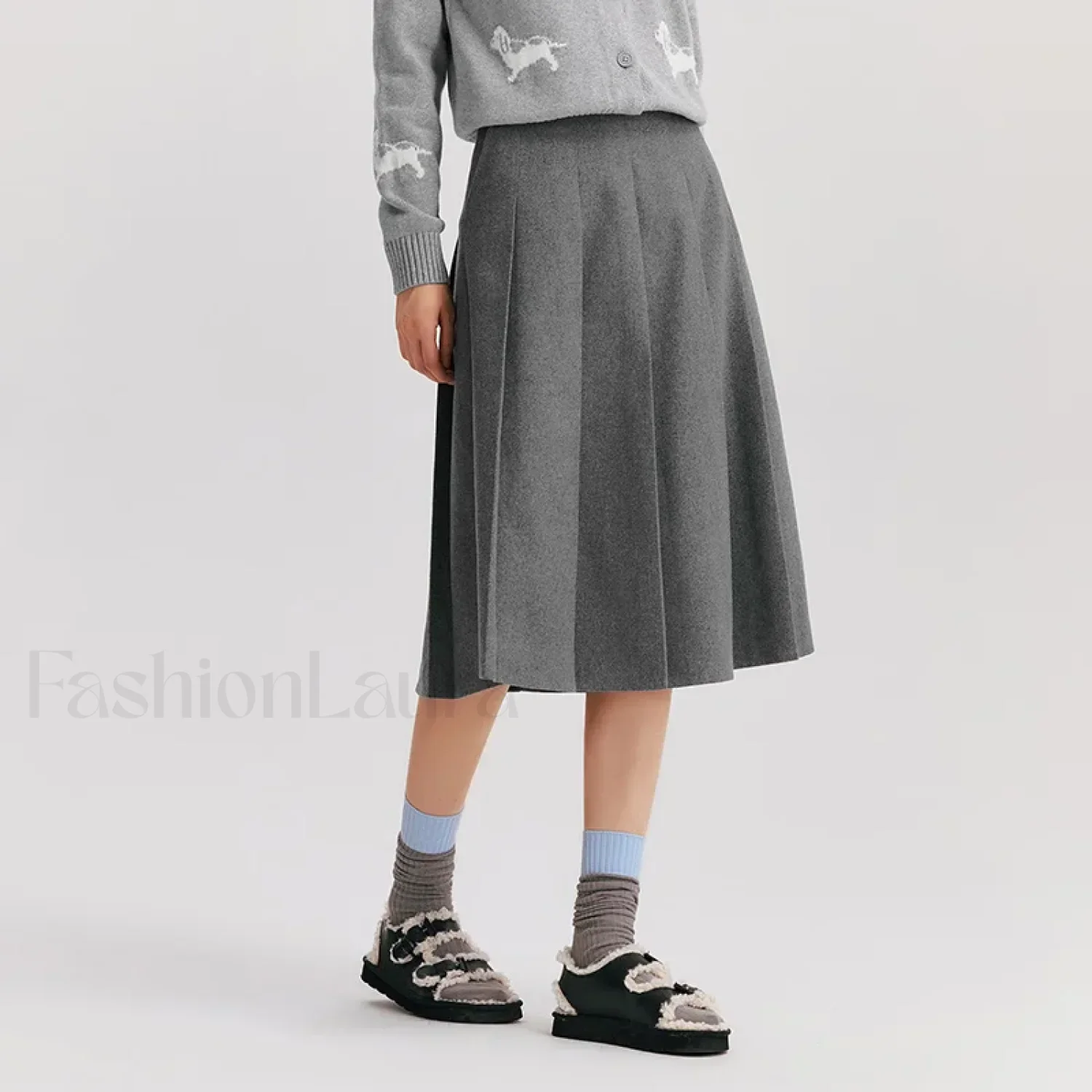 Woolen Pleated A-Line Skirt - Image 8